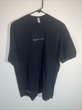 Black Graphic TShirt “Through His Eyes” Size L